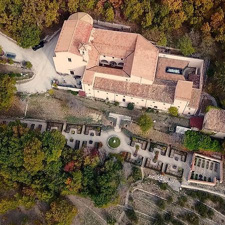 Convento Di San Colombo Hotel Санто Стефано ди Сесанио Екстериор снимка