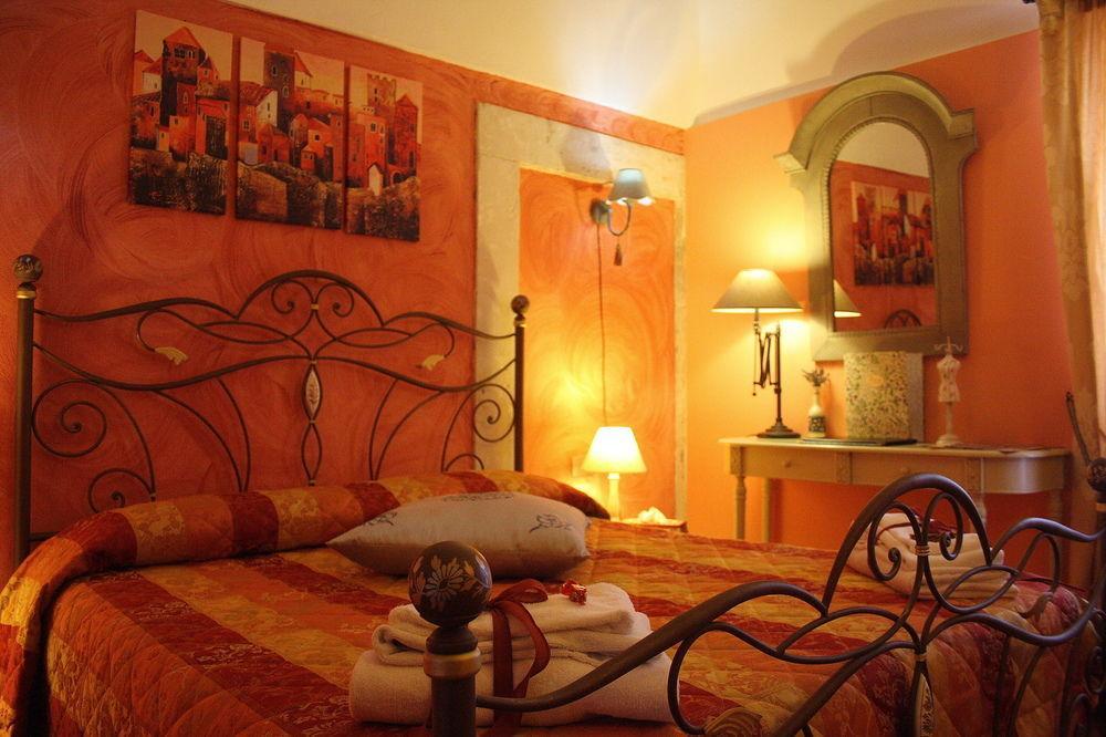 Convento Di San Colombo Hotel Санто Стефано ди Сесанио Екстериор снимка