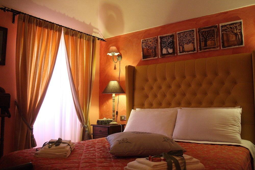 Convento Di San Colombo Hotel Санто Стефано ди Сесанио Екстериор снимка