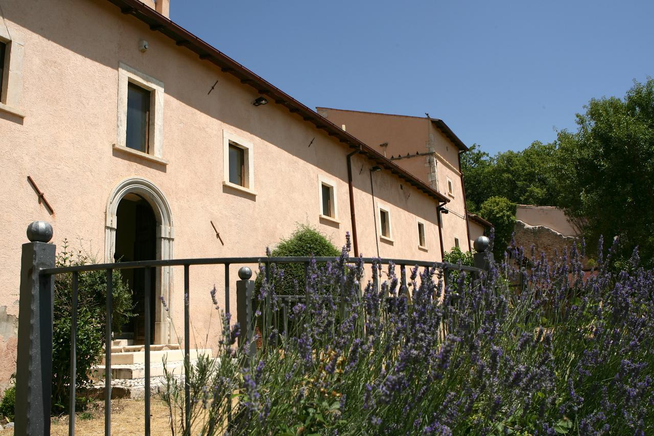 Convento Di San Colombo Hotel Санто Стефано ди Сесанио Екстериор снимка