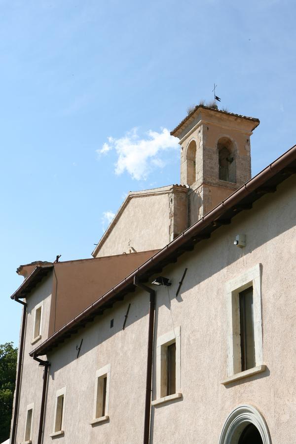 Convento Di San Colombo Hotel Санто Стефано ди Сесанио Екстериор снимка
