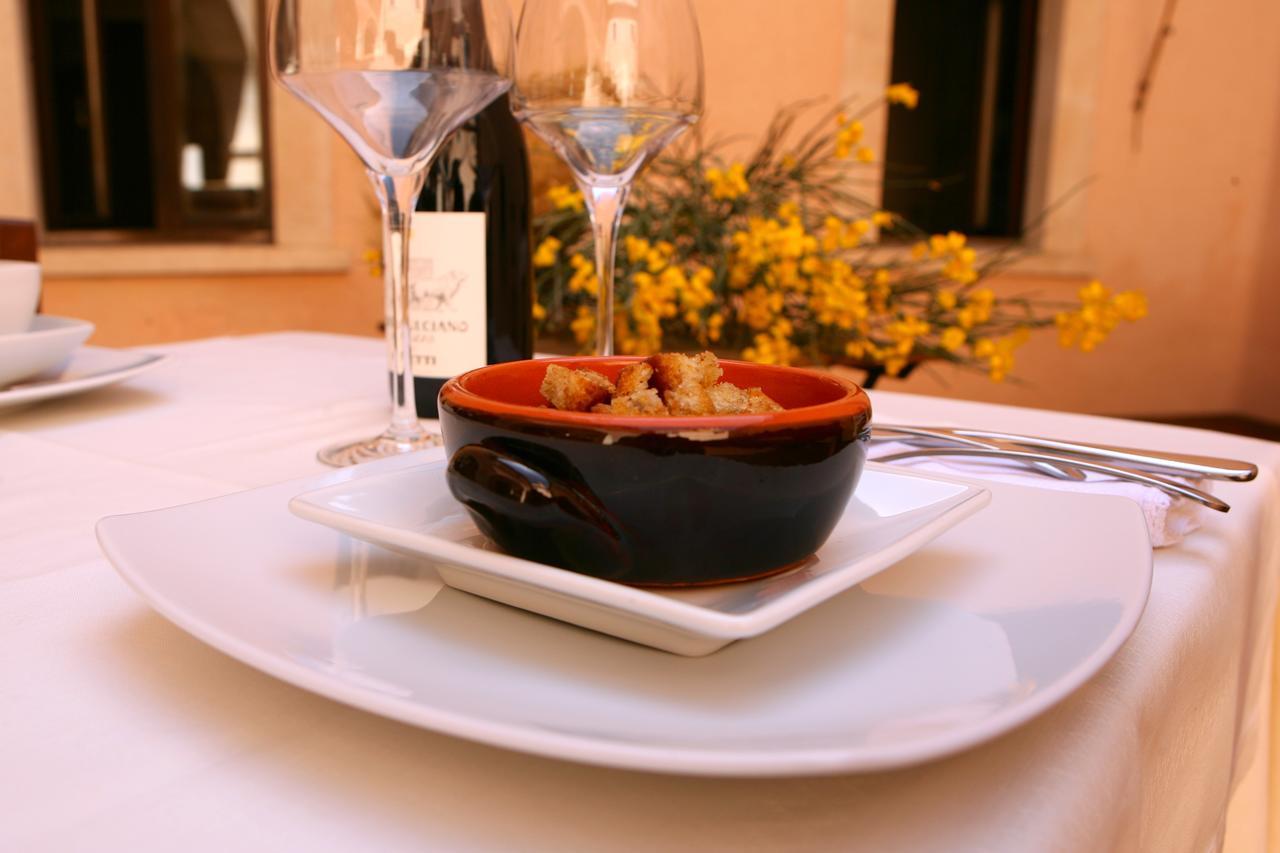 Convento Di San Colombo Hotel Санто Стефано ди Сесанио Екстериор снимка